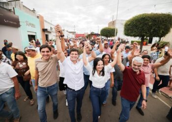 No São Francisco, João Campos inaugura tribuna para escuta popular e promete redução de impostos para a caprinovinocultura