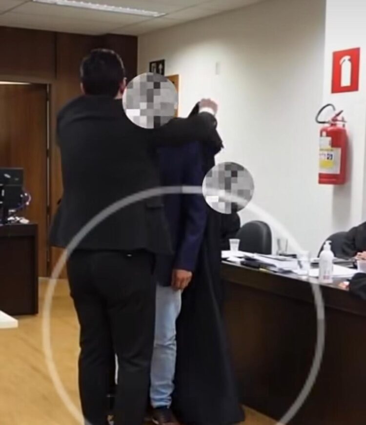 Pai parabeniza pai que matou abusador da própria filha: “o senhor é meu herói”