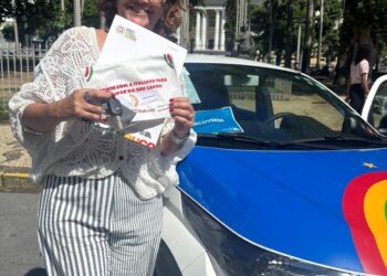Arcoverde recebe novo veículo para fortalecer a Assistência Social no município