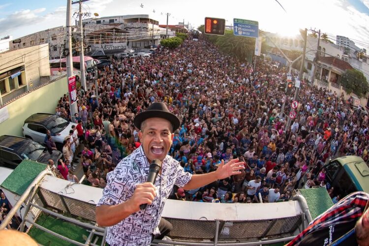 Caminhada do Forró é destaque da programação deste domingo (21) no São João de Arcoverde