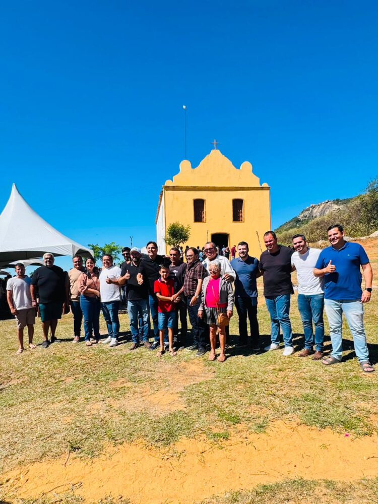 Marconi Santana participa da Festa da Colônia, em Ibitiranga, e reforça reconhecimento às entregas de Raquel Lyra no Pajeú