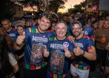 Mais de 40 mil pessoas lotam as ruas de Arcoverde na maior Caminhada do Forró do Brasil