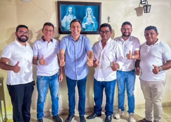 Em ascensão no cenário estadual, Marconi Santana conquista apoio de grupo político em Trindade