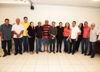 Sandrinho reune vereadores da base e mostra a força da unidade