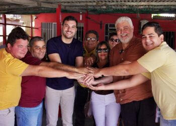 Flávio Gadelha Filho e Milton Coelho ampliam articulações durante agenda política em Ferreiros