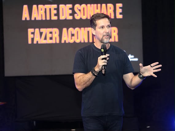 Afogados recebeu palestra do CEO da Rock World, organizadora do Rock in Rio