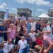 Flávio Gadelha Filho larga na campanha com 500 veículos e apoio do prefeito Flávio Gadelha em adesivaço