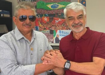 Prefeitos de Timbaúba, Marinaldo Rosendo, e de Quixaba, Zé Pretinho, declaram apoio a Humberto