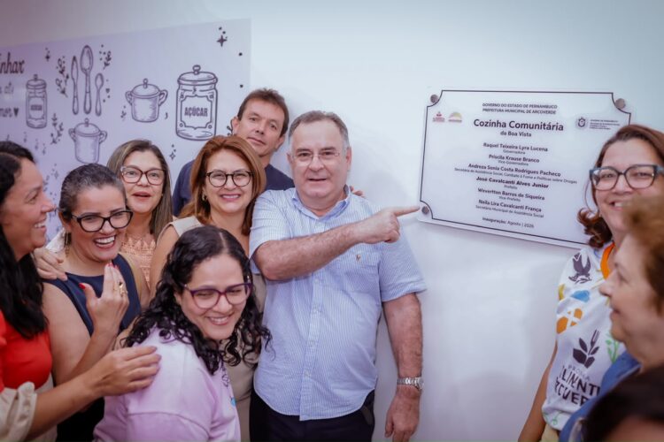 Zeca entrega a Cozinha Comunitária da Boa Vista ampliando a rede de segurança alimentar em Arcoverde