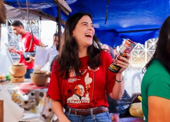 Maria Arraes intensifica campanha para deputada estadual em giro pela Mata Sul