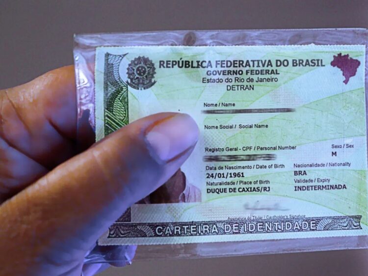 Mutirão de identificação: primeiro lote com carteiras de identidade começa a ser entregue nesta sexta (28)