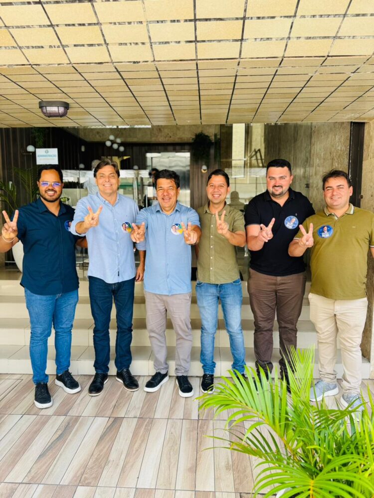 Marconi Santana anuncia Mendonça Filho como uma de suas escolhas para o Senado