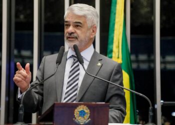 Vítima de ataques nas redes sociais, Humberto Costa ganha direito de resposta em perfil de apoiador de Bolsonaro
