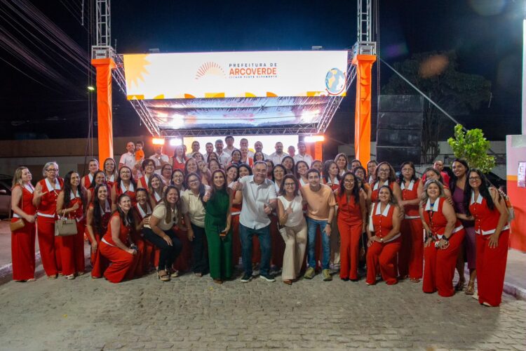 Zeca entrega a nova escola Rotary Alcides Cursino em Arcoverde totalmente requalificada