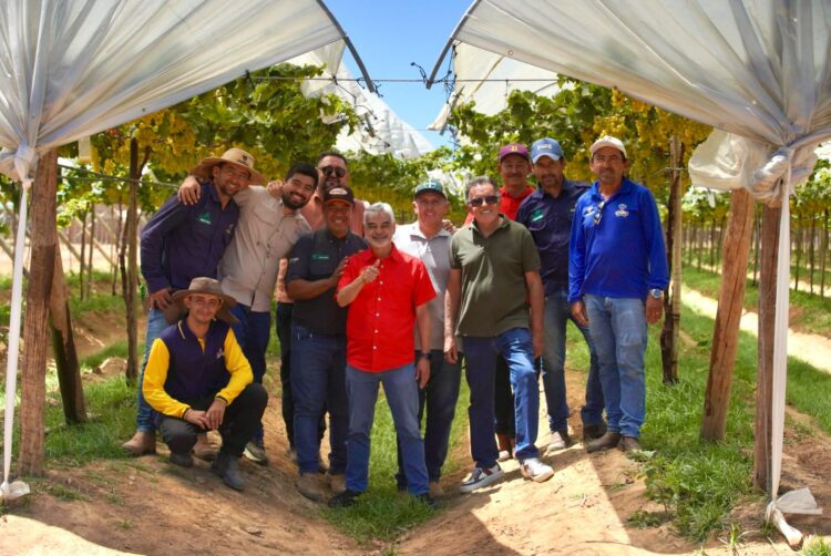 Em Petrolina, Humberto reforça defesa da fruticultura irrigada do Sertão do São Francisco