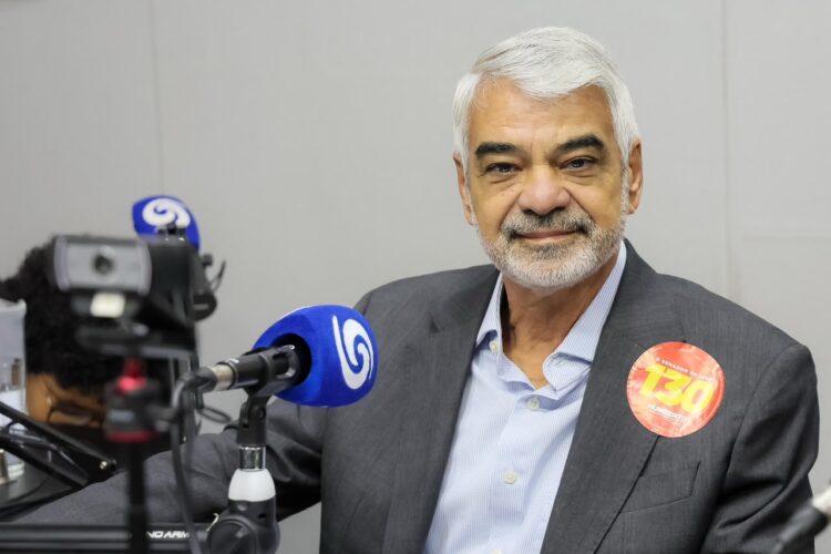 Em debate no Sertão, Humberto defende construção de nova ponte entre Petrolina e Juazeiro
