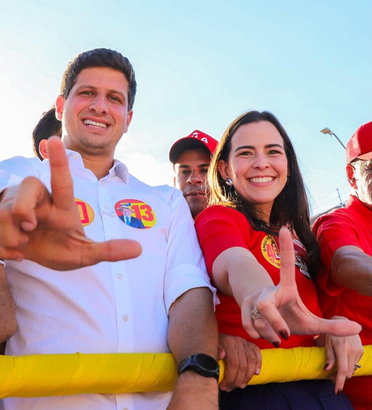 Em Afogados da Ingazeira, João Campos reforça apoio e assegura: “Maria Arraes será uma grande deputada estadual”