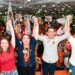 Aline Mariano reúne multidão em grande ato no Recife ao lado do prefeito Victor Marques, do deputado estadual João Paulo Costa e Marília Arraes