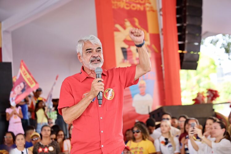 Humberto reafirma defesa de neurodivergentes e pessoas com autismo em encontro da Frente Popular com a saúde