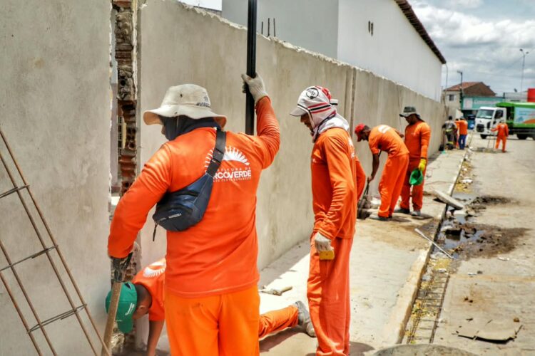 Zeca Cavalcanti inicia nova etapa do Educa Arcoverde com obras da Escola Barão do Rio Branco