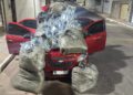 PM apreende 110 kg de maconha dentro de carro abandonado por motorista em Flores, no Sertão